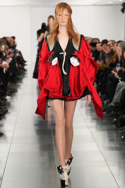 Look 7